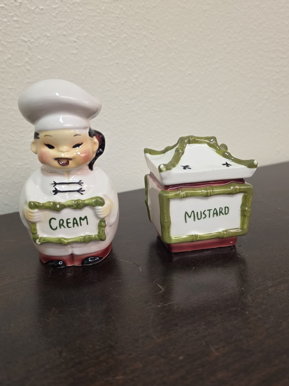 Vintage Ceramic Chef Cream & Mustard Set - White and Olive Green